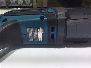 MAKITA XRH04 Good Buya
